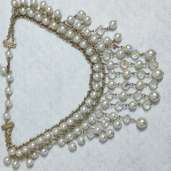 Vintage Bib Style Faux Pearl/AB Crystal Goldtone Necklace - Picture 4 of 10